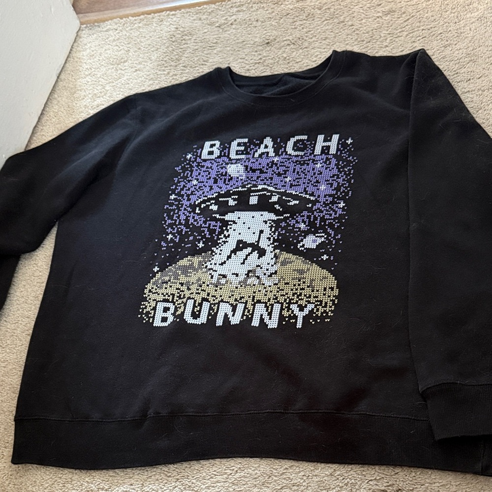 Beach Bunny Merch - Crewneck